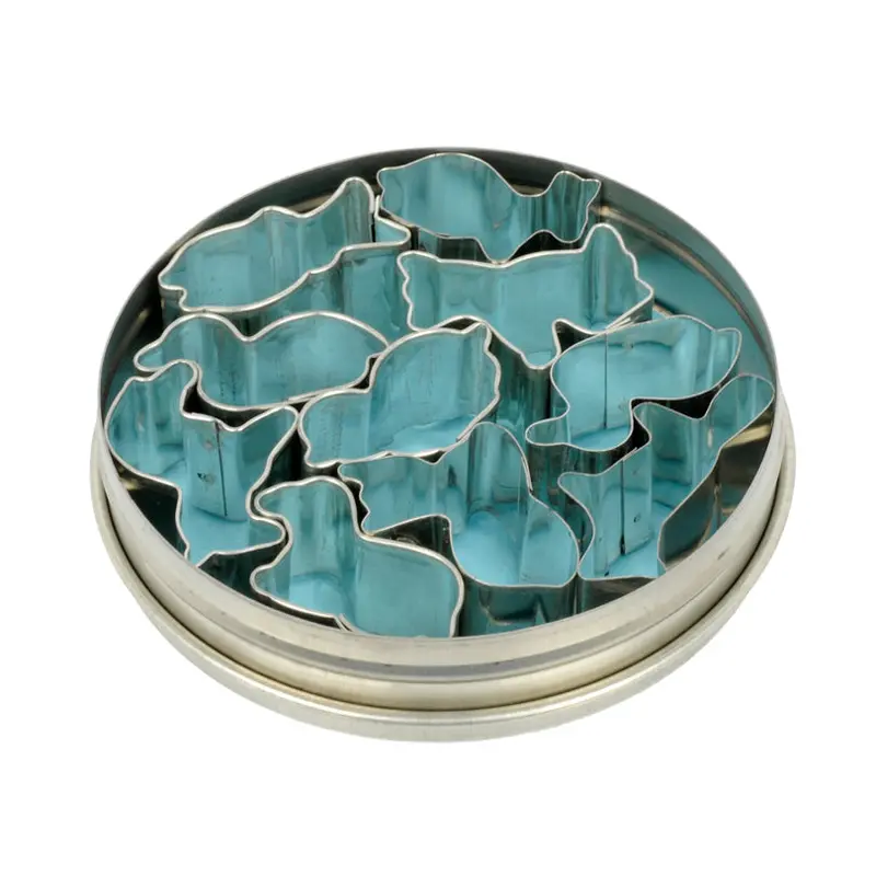 10-Piece Animal-Shaped Mini Molds Set – 3.5 Cm Each 1