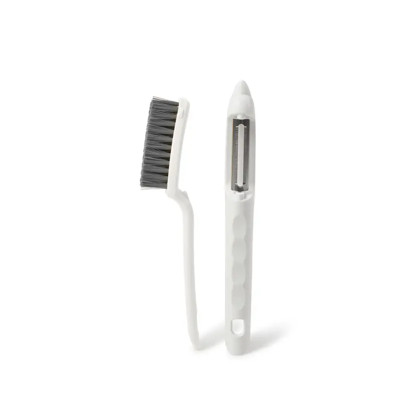 2-In-1 Vegetable Peeler With Built-In Cleaning Brush 1