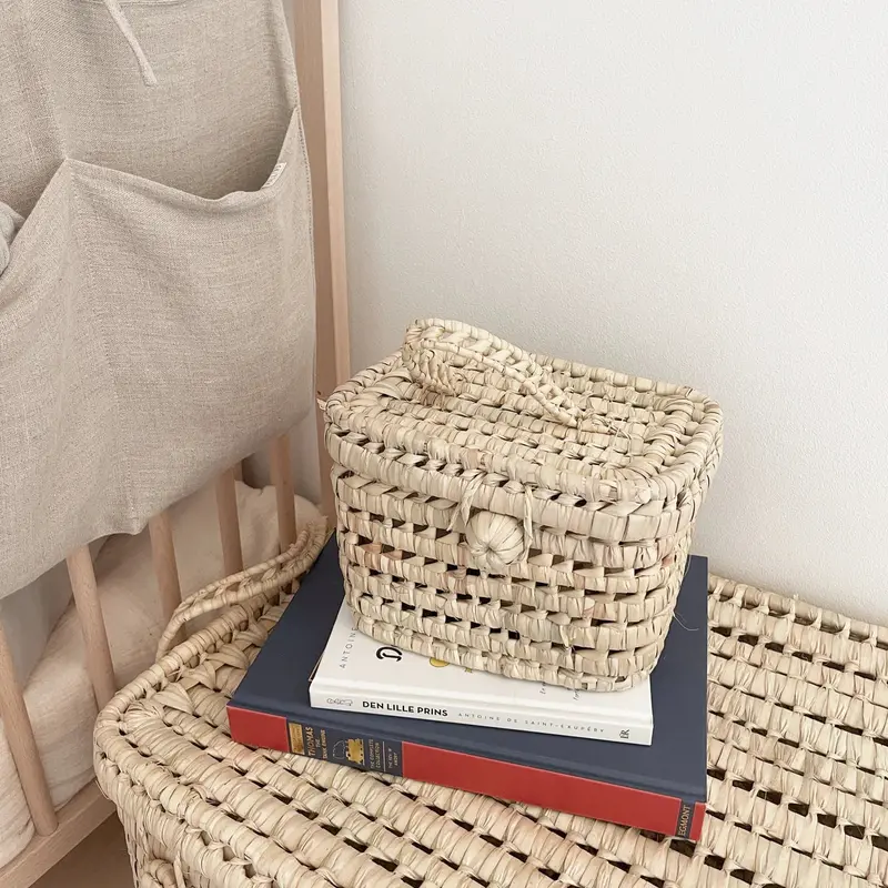 Compact Woven Picnic Basket Mini 1