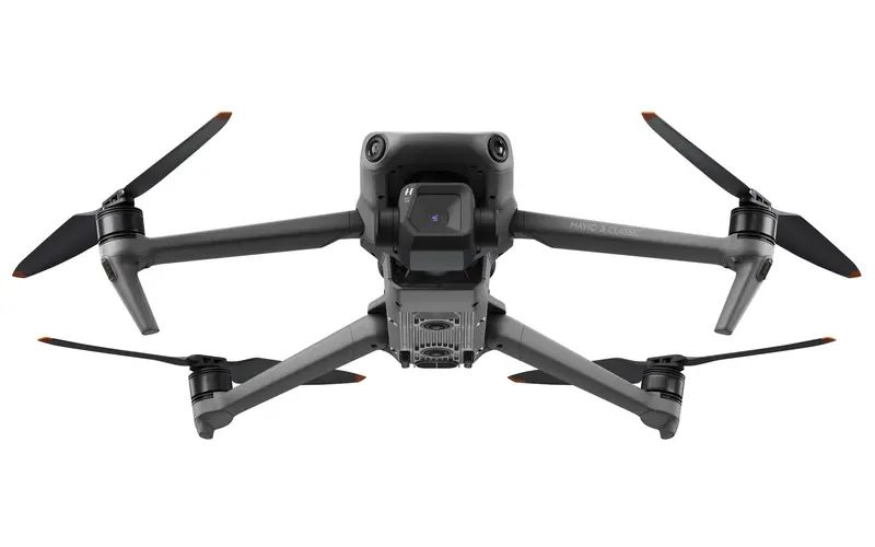 Dji Mavic 3 Classic Quadcopter – 20Mp Camera, 5K Video, 46-Min Flight Time, Dual-Color Design 1