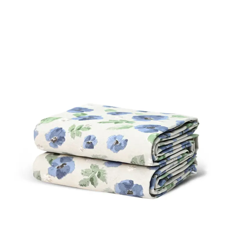 Eden Waterproof Rectangular Tablecloth – 150 × 250 Cm 1