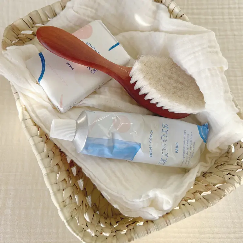 Large Palm Leaf Weave Basket (L22) 1