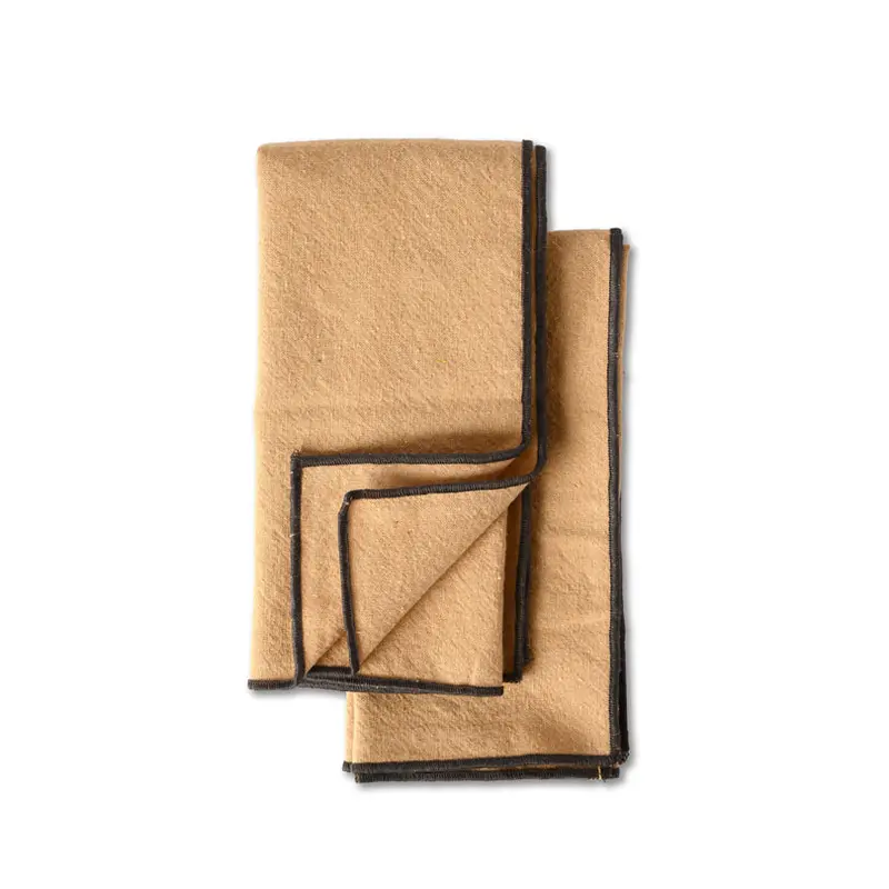 Set Of 2 Linen Napkins "Edith" – 45 × 45 Cm Each, Pre-Folded Packaging 1