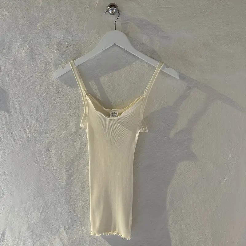 Uld & Silke Ivory Ribbed Top, Style 3440 1
