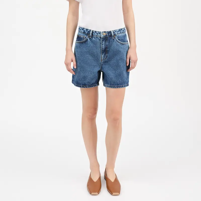 Willie Slouchy Denim Shorts – Medium Blue 1
